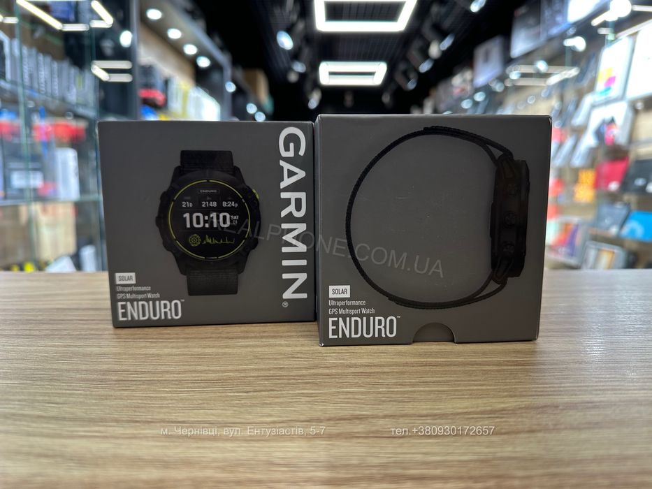 Смарт-годинник Garmin Enduro Carbon Gray Titanium