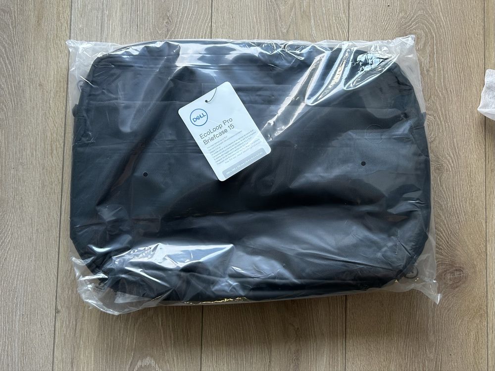 DELL Ecoloop Pro Briefcase 15