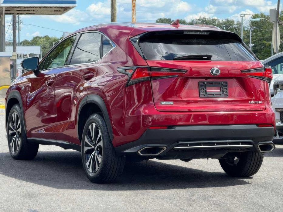Lexus NX 300 F Sport      2019