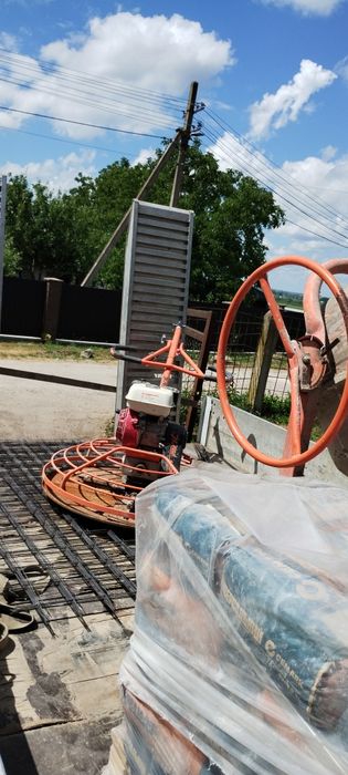 Бетонна підлога, стяжка, топінг, пластифікатор