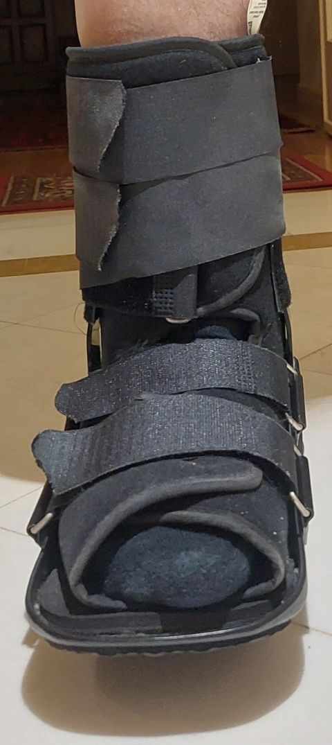 Vendo Bota Ortopédica