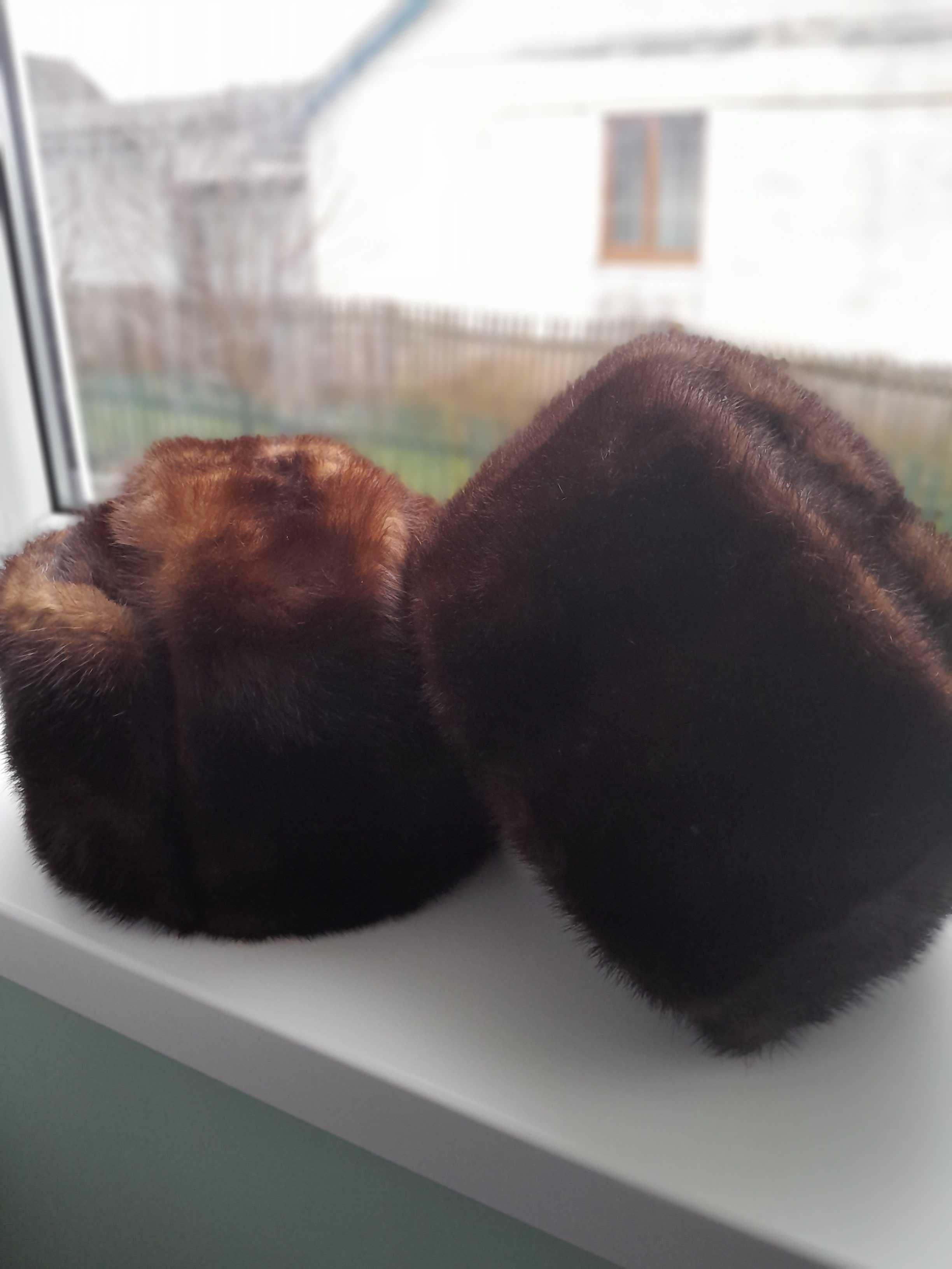 шапка з натурального хутра