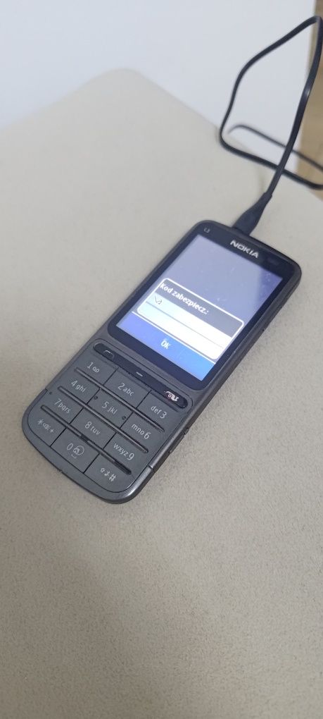 Nokia C3-01 z ładowarką +2 inne nokie