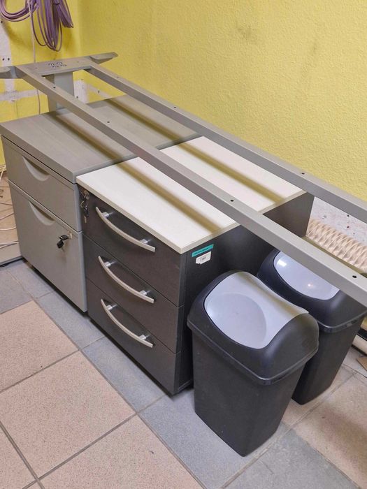 szafki, półki, na dokumenty, do biura, na klucz, używane 4 sztuki