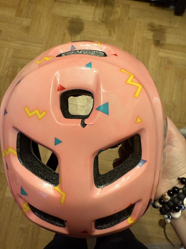 Kask kellys w rozmiarze S