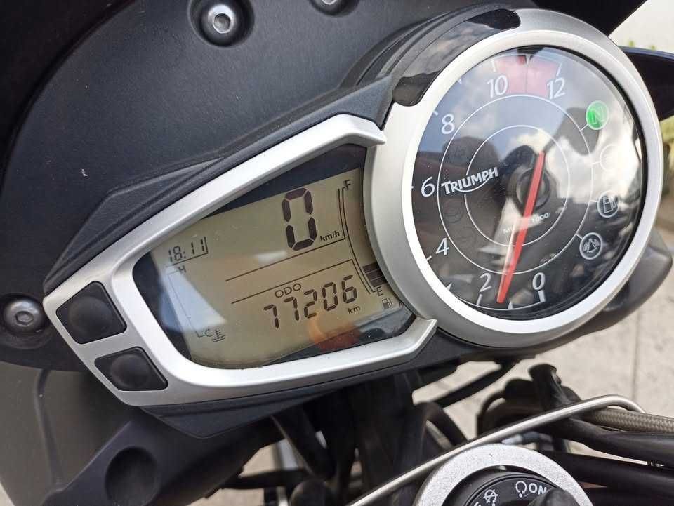 Triumph Speed Triple 1050