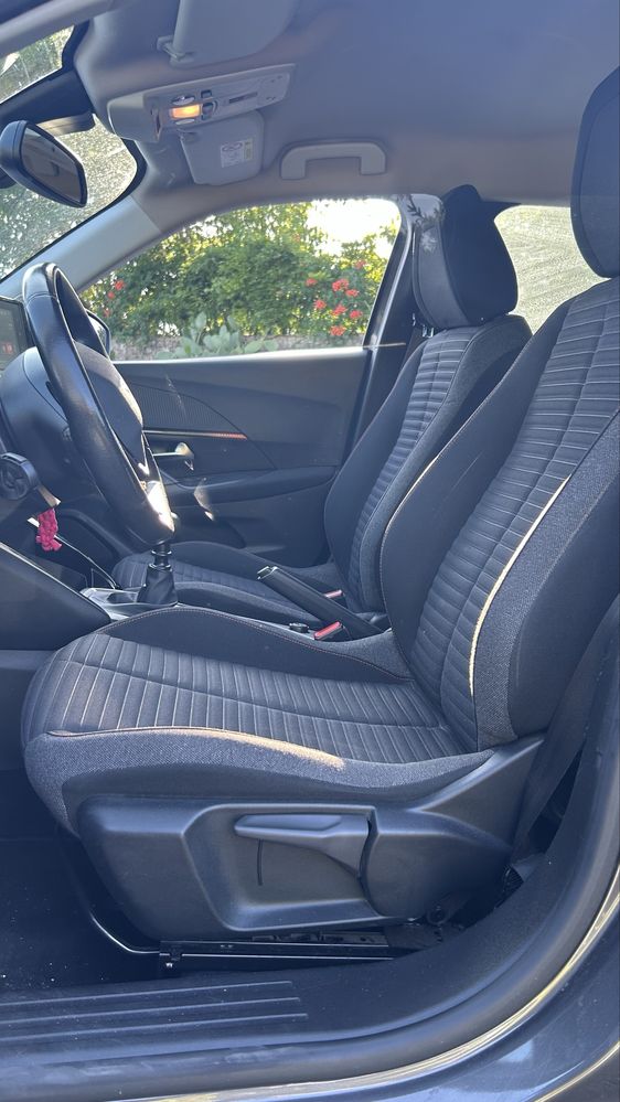 Peugeot 2008 1.2 PureTech Active (2021)