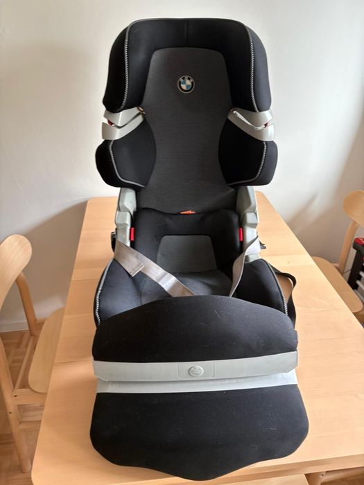 fotelik BMW Junior Seat 9-18 kg 15-25 kg
