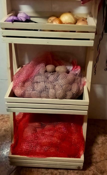 Carrinho de cozinha em madeira