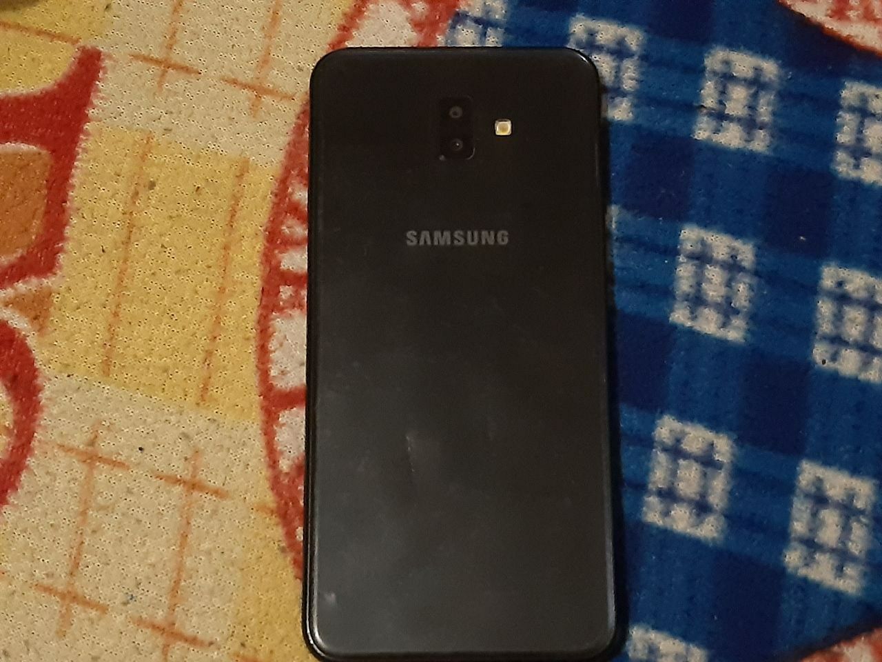 Продам Samsung Galaxy g6+
