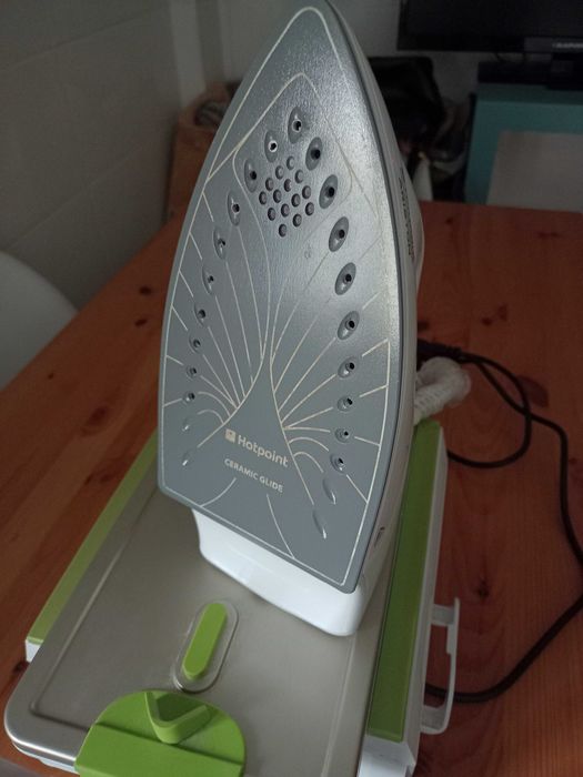 Ferro Caldeira Ariston HOTPOINT Pressão:5.5-vapor 220g/min.LER TUDO!