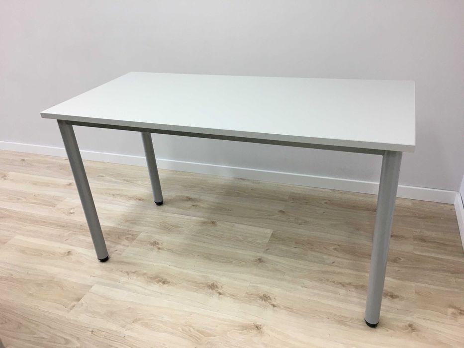 Mesas de escritório ou sala de aula