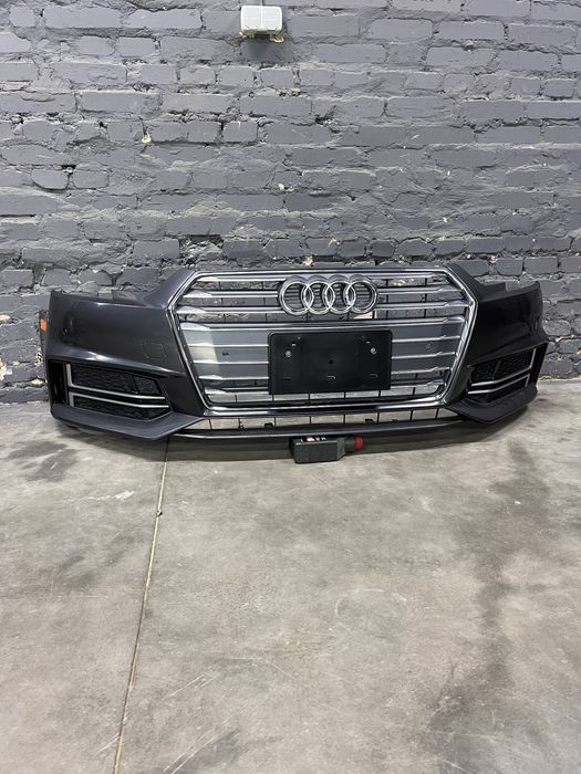 Бампер перед audi A4 B9 S-line еслайн до рест 2016-2018 америка цілий!