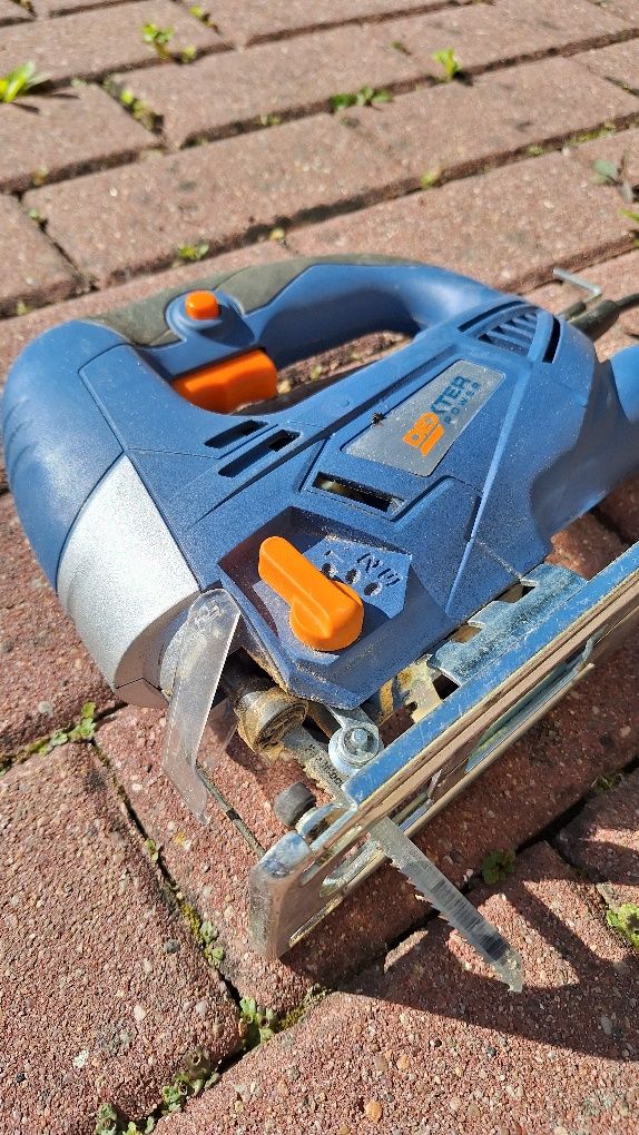 Wyrzynarka Dexter Power IC570JS