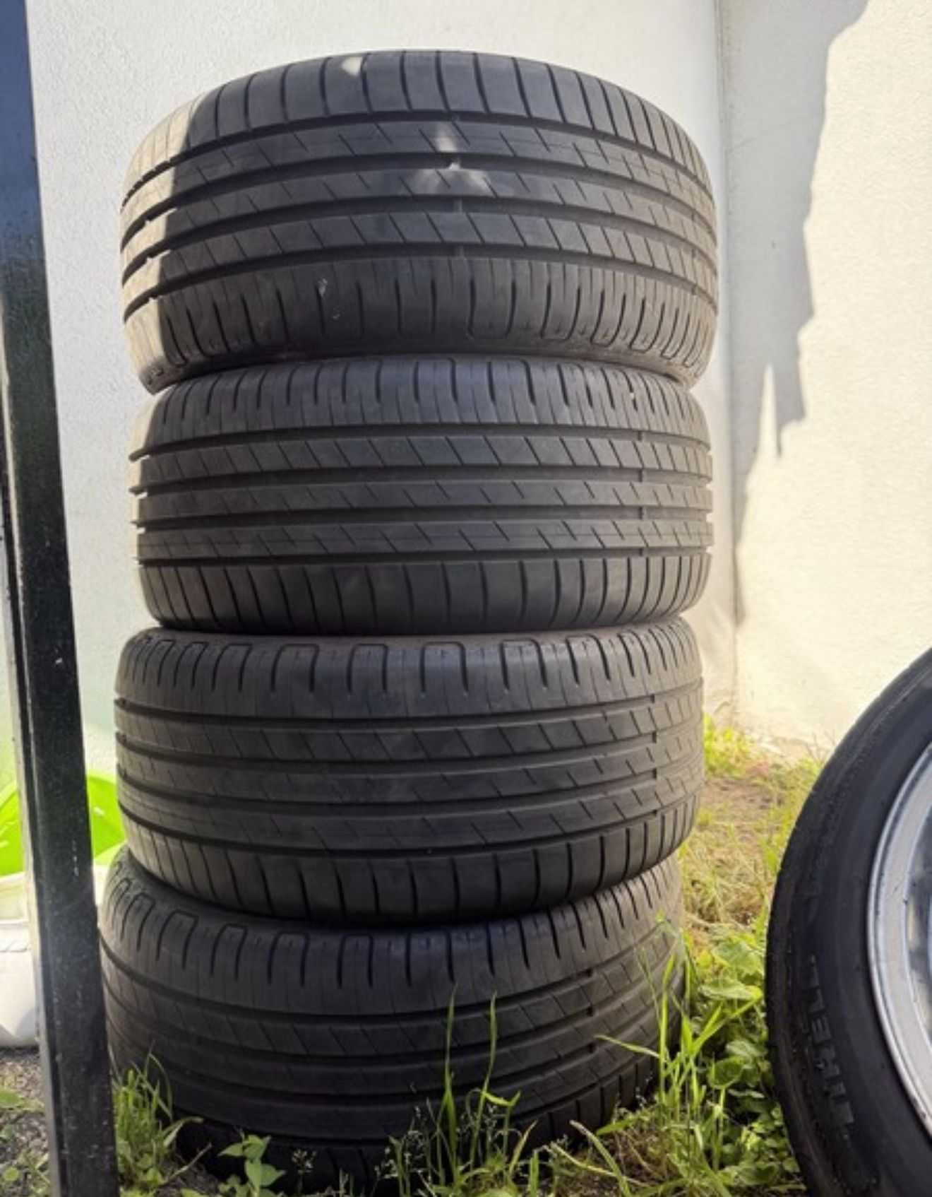 pneus goodyear 16