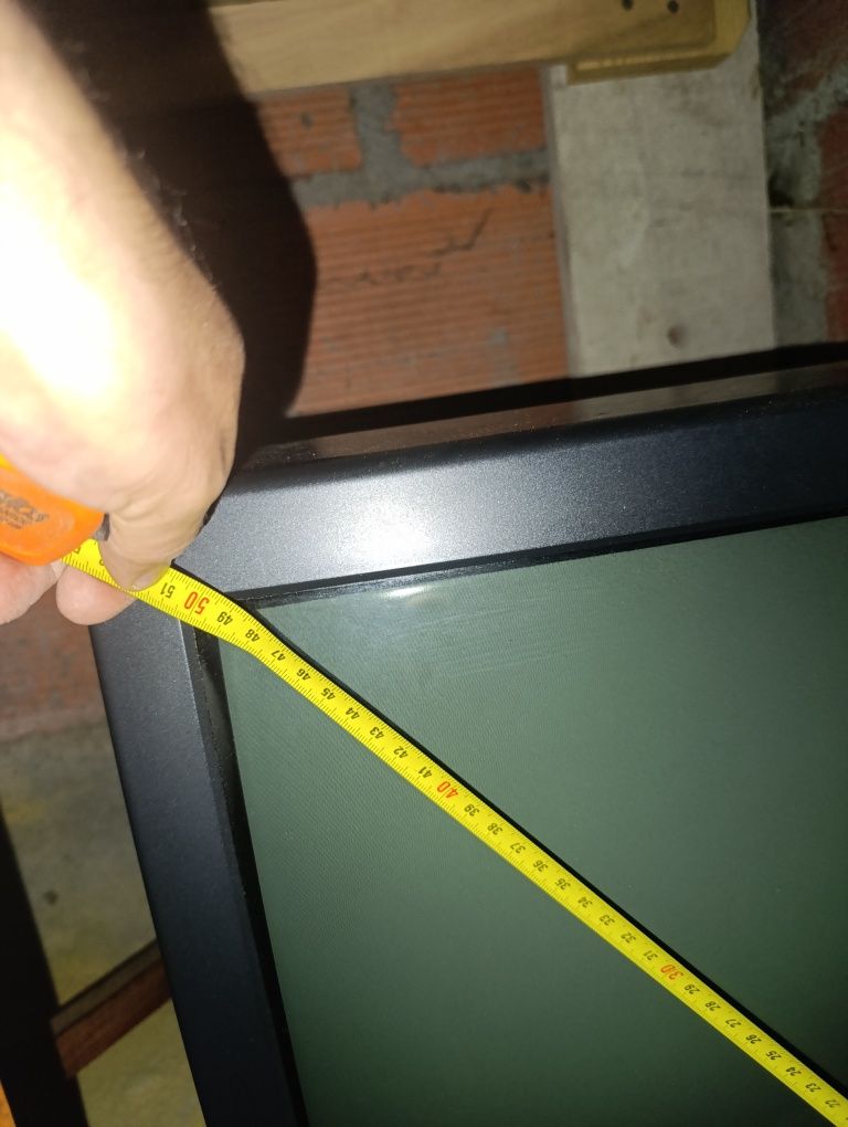 Vendo tv vestel 35cm usada