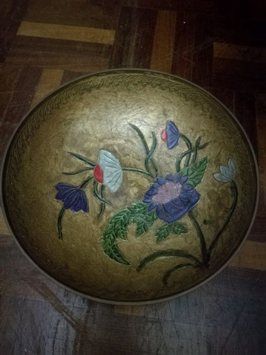 Tigela em bronze