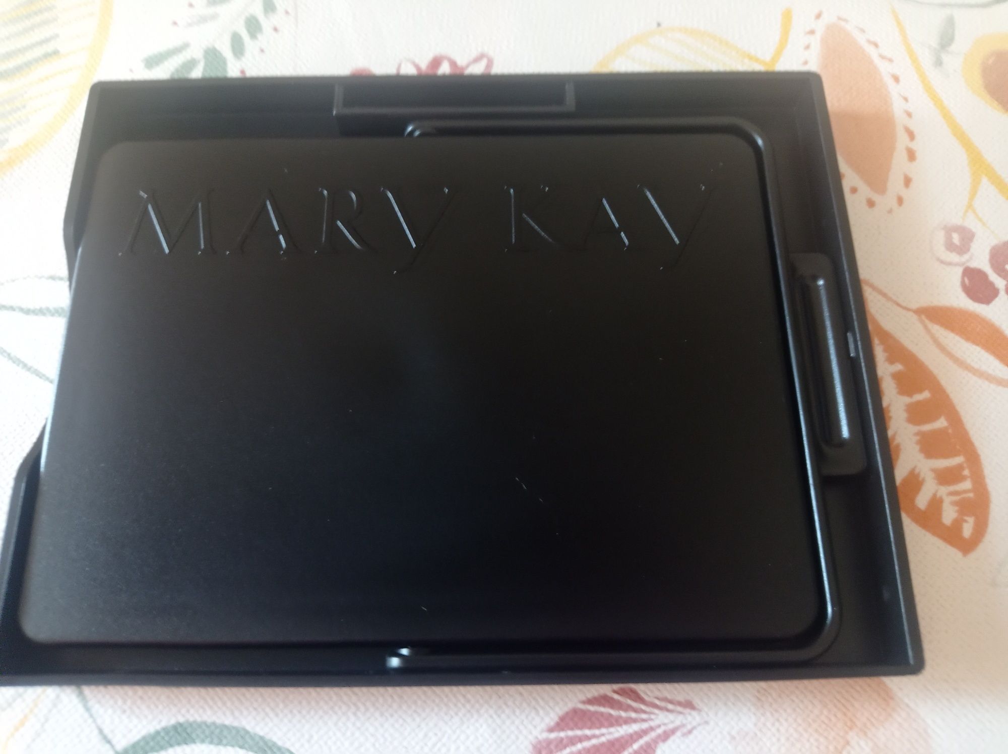 Espelhos de maquilhagem da Mary Kay