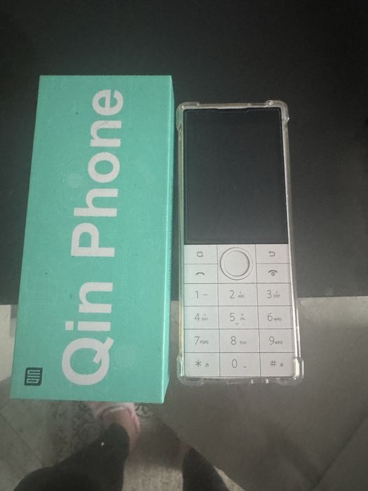 Qin F22 сенсорный экран Android 11 без камеры Wifi 2,8 дюймов 2 Гб