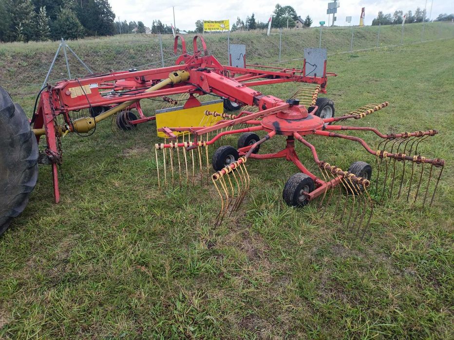 Niemeyer RS 730 VA zgrabiarka dwukaruzelowa krone claas przetrząsarka