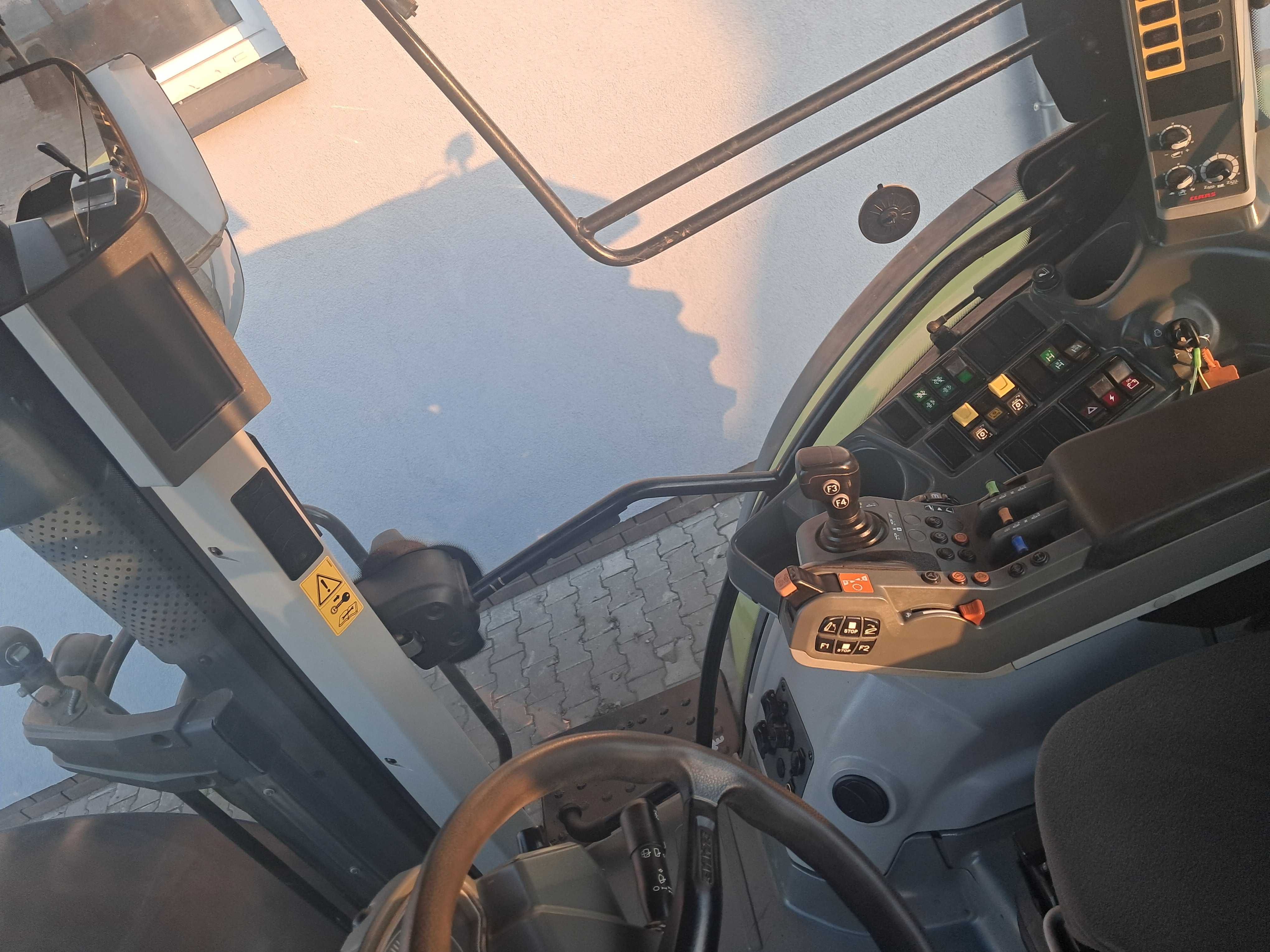 CLAAS ARION 650 Pneumatyka 2018r 50km/h WOM Oryginał Miękka Oś Klima