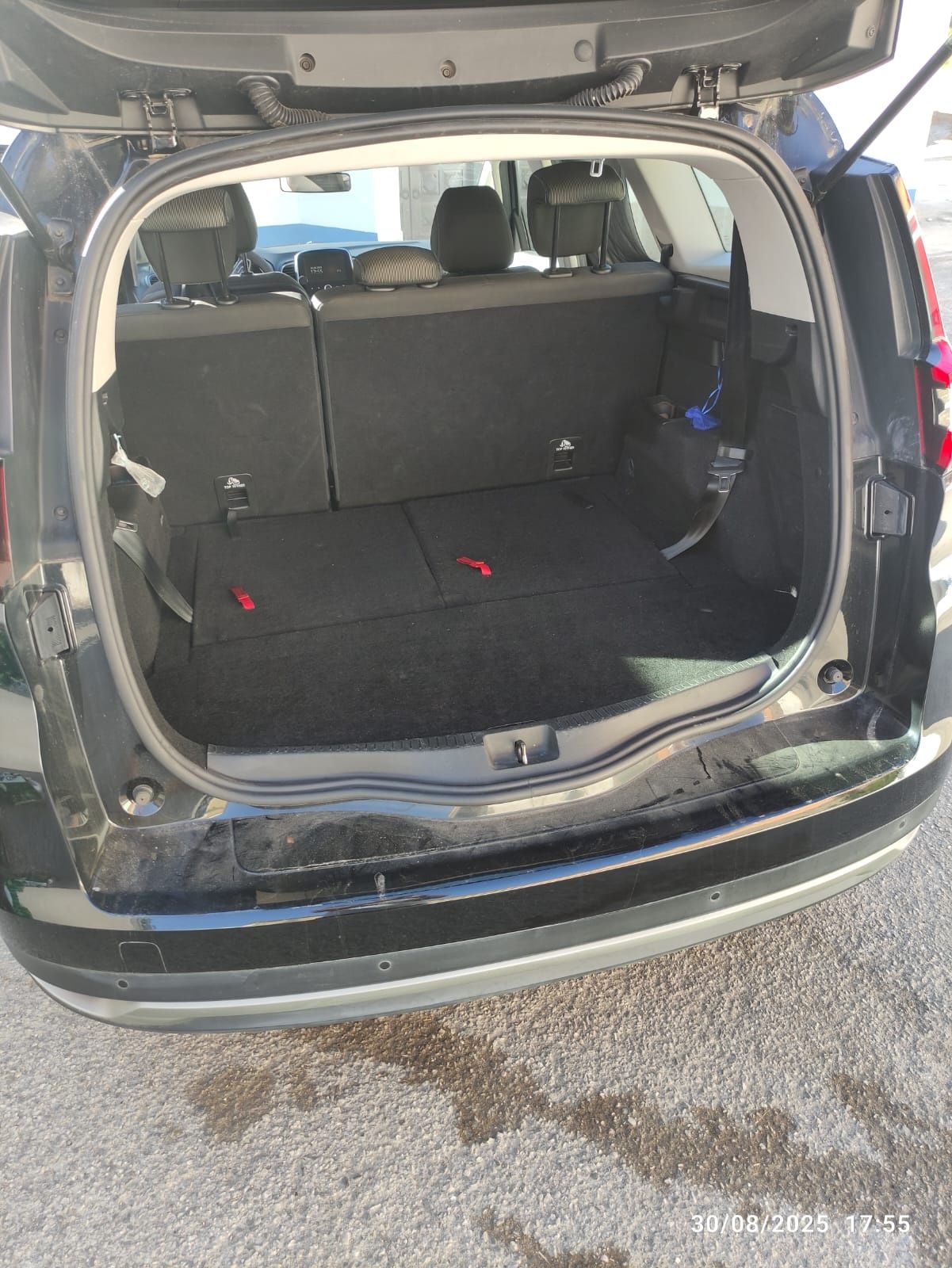 Renault Grande Scenic 1.5 dci 7L