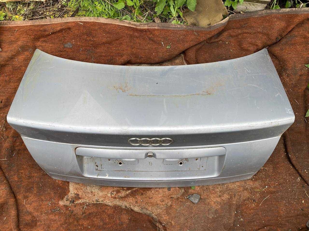 Кришка багажника багажник Audi A4 Ауді Авторозборка