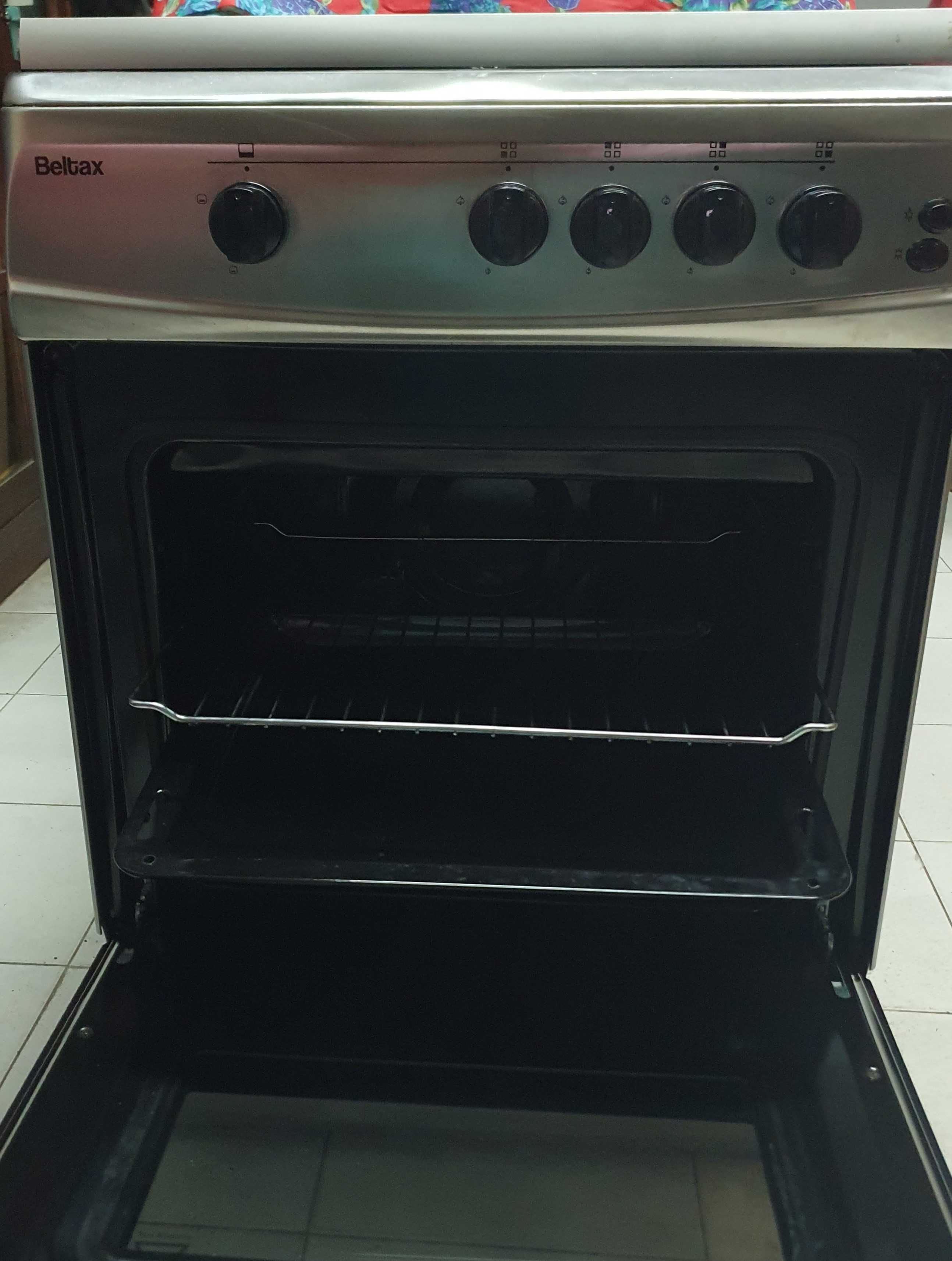 Fogão inox  BELTAX BGC-2001IX - Gás de bilha - Bom estado - PVP 330eur