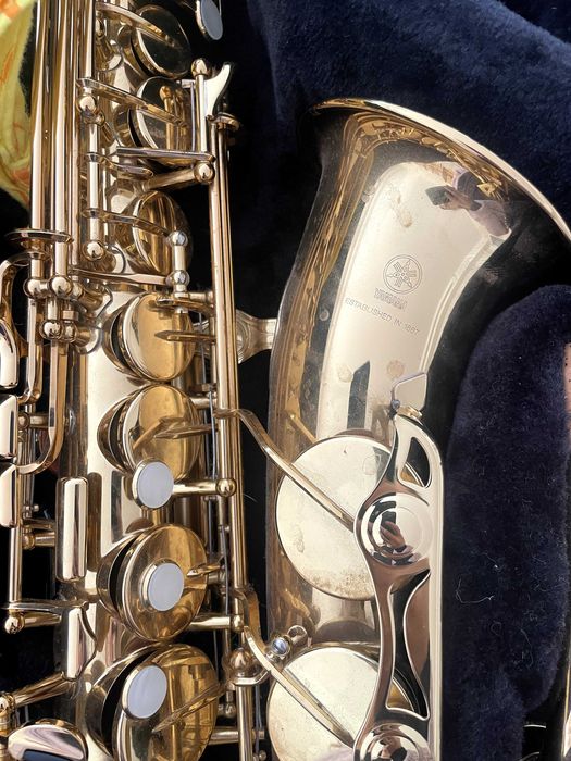 Saxofone Alto Yamaha YAS-280 + Estojo