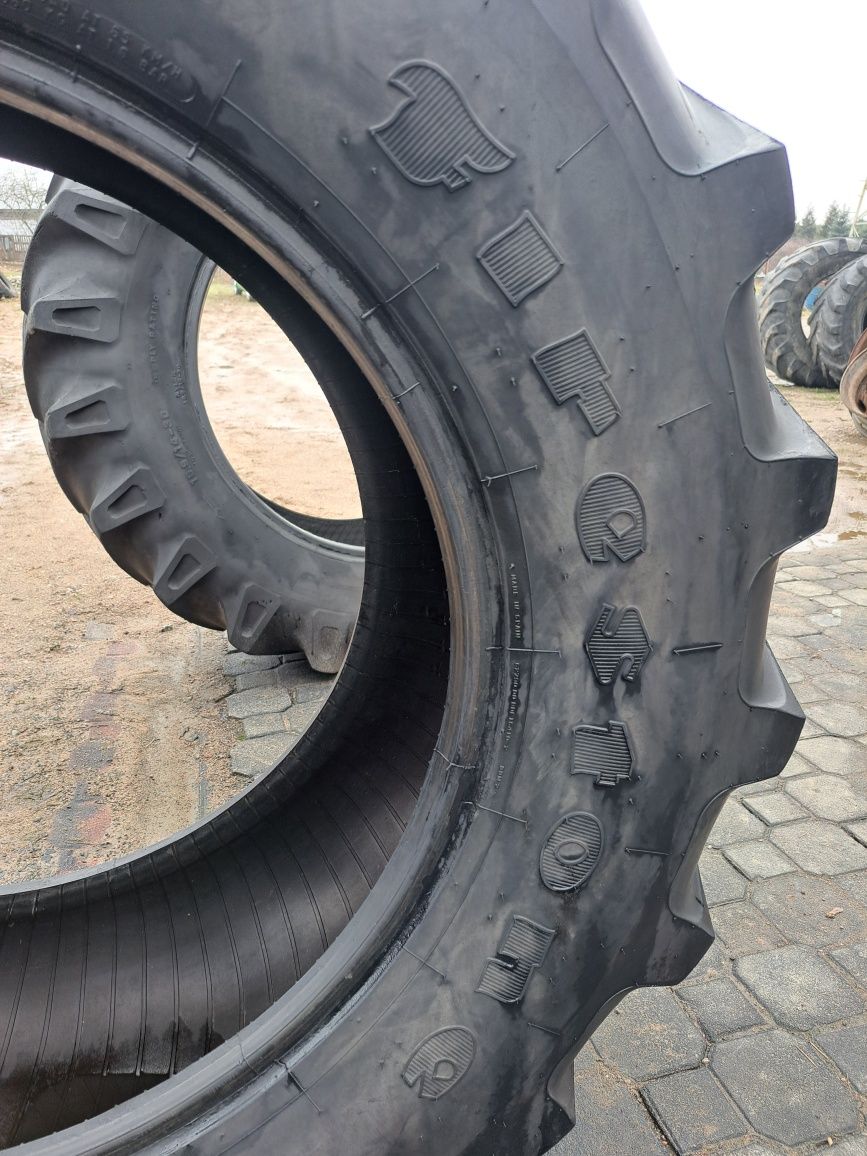 Opona 420/70R28 ( 14.9 R28 ) Firestone Performer 70