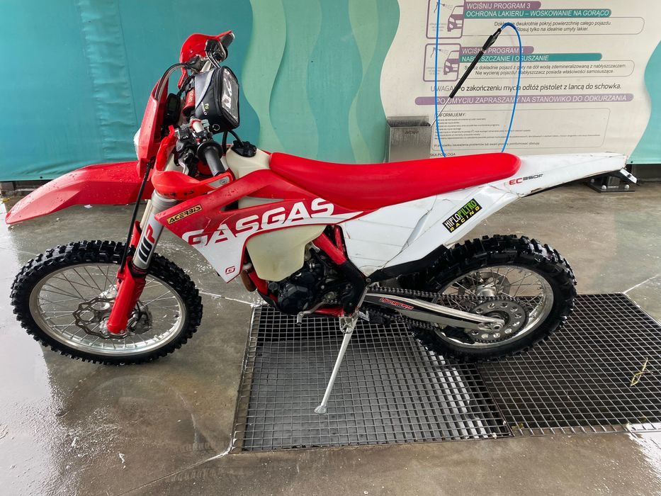GasGas EC350F 80 motogodzin, Zamiana