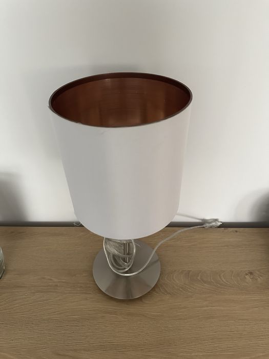 Lampka nocna stołowa