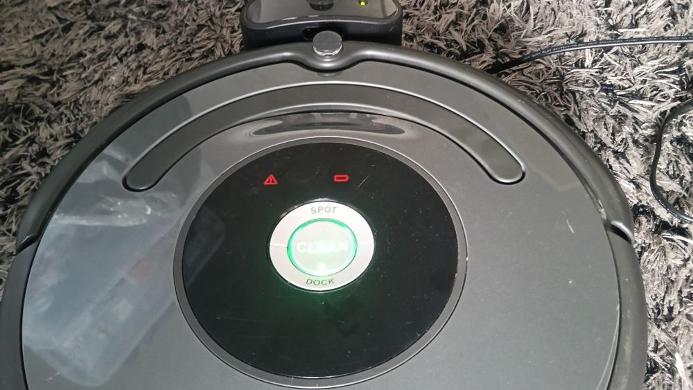 Robot sprzątający iRobot Roomba 671