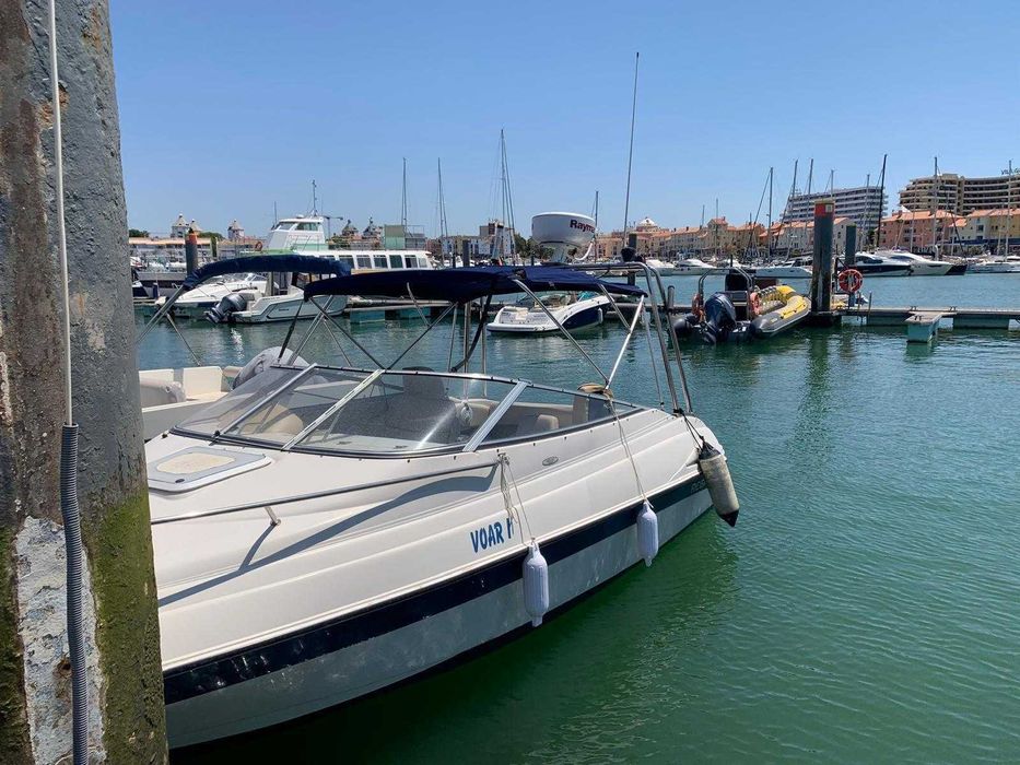 Barco Regal 222 SC Valenati, 8 pessoas Marina de Vilamoura