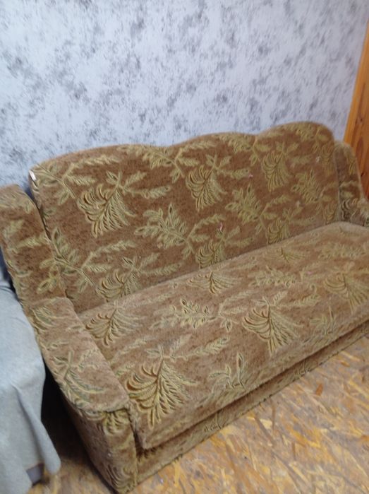 Продам диван книжкой