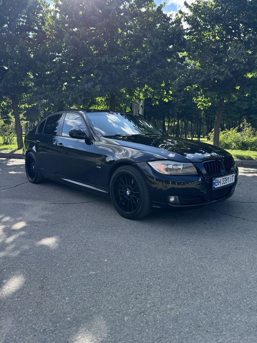 BMW e90, 3.0i, 2011p