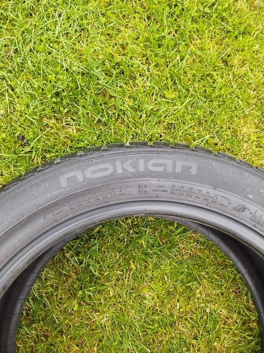 Nokian WRD4 225/50/18 R18