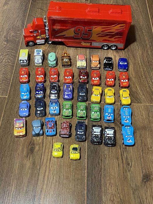 Disney Pixar Cars Mini Racers