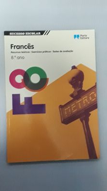 Livros de Inglês, Ciências, Matemática, Francês e Físico-química do 8º