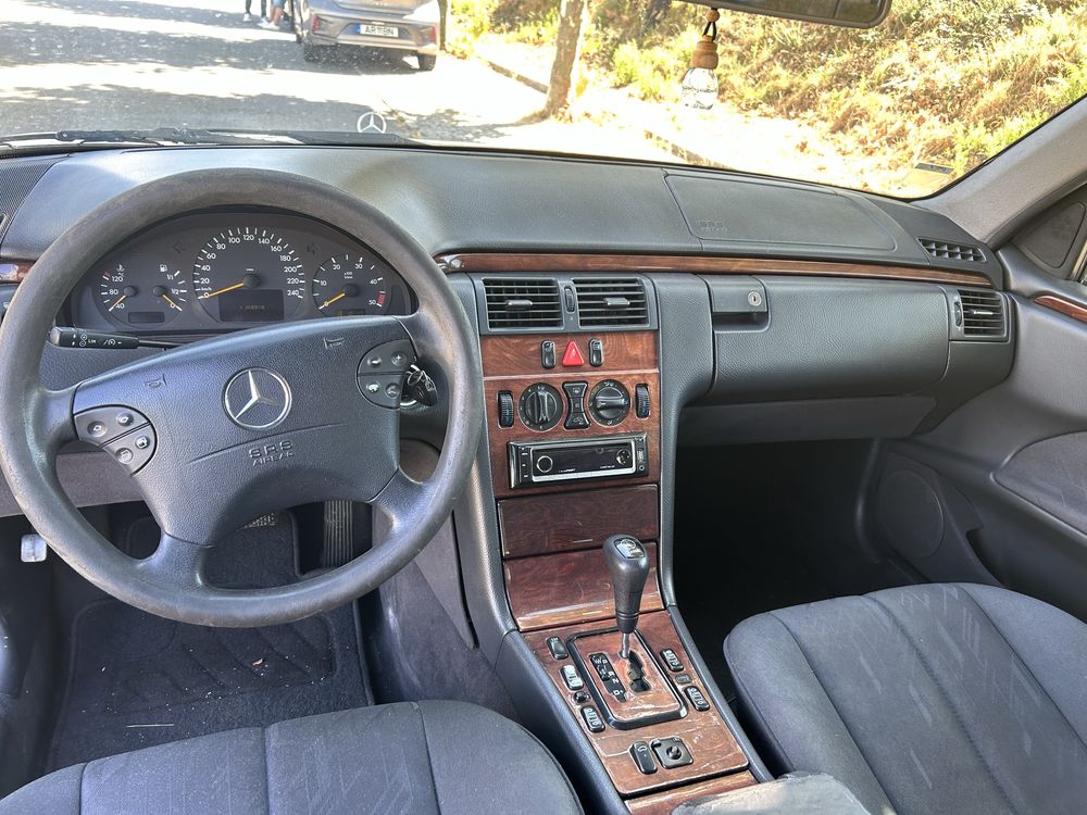 Mercedes E220cdi  elegance ano 2000