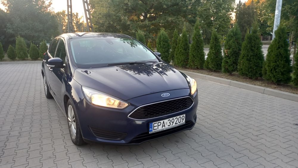 Focus  Rok 2017  Salon Polska FAK.  VAT  stan B.DOBRY   Zamiana