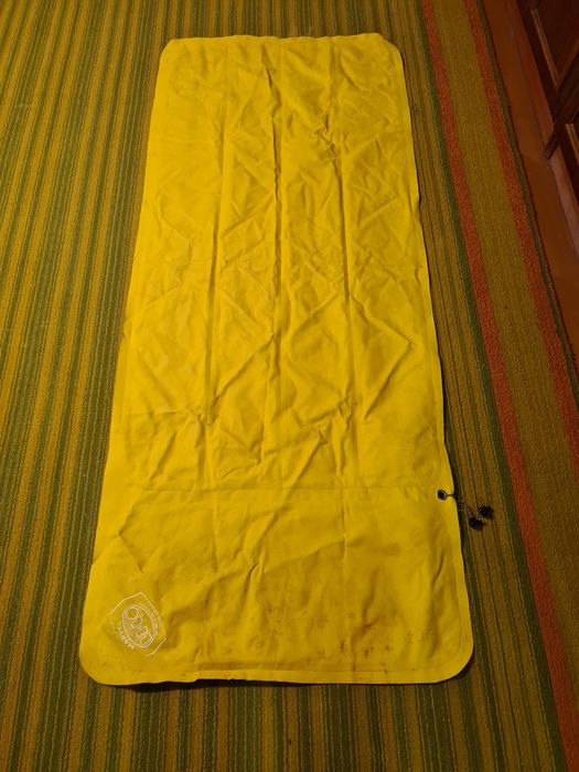 Продам матрац надувний, цілий без дірок.