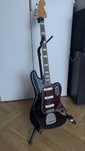 Squier Classic Vibe Bass VI (Black) – jak nowy