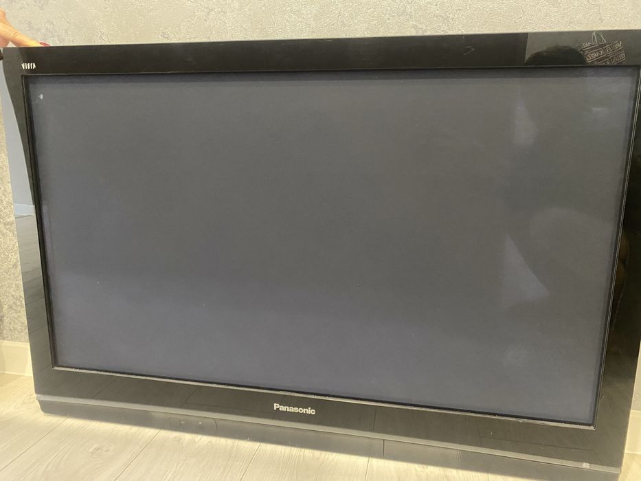 Продам теливизор panasonic