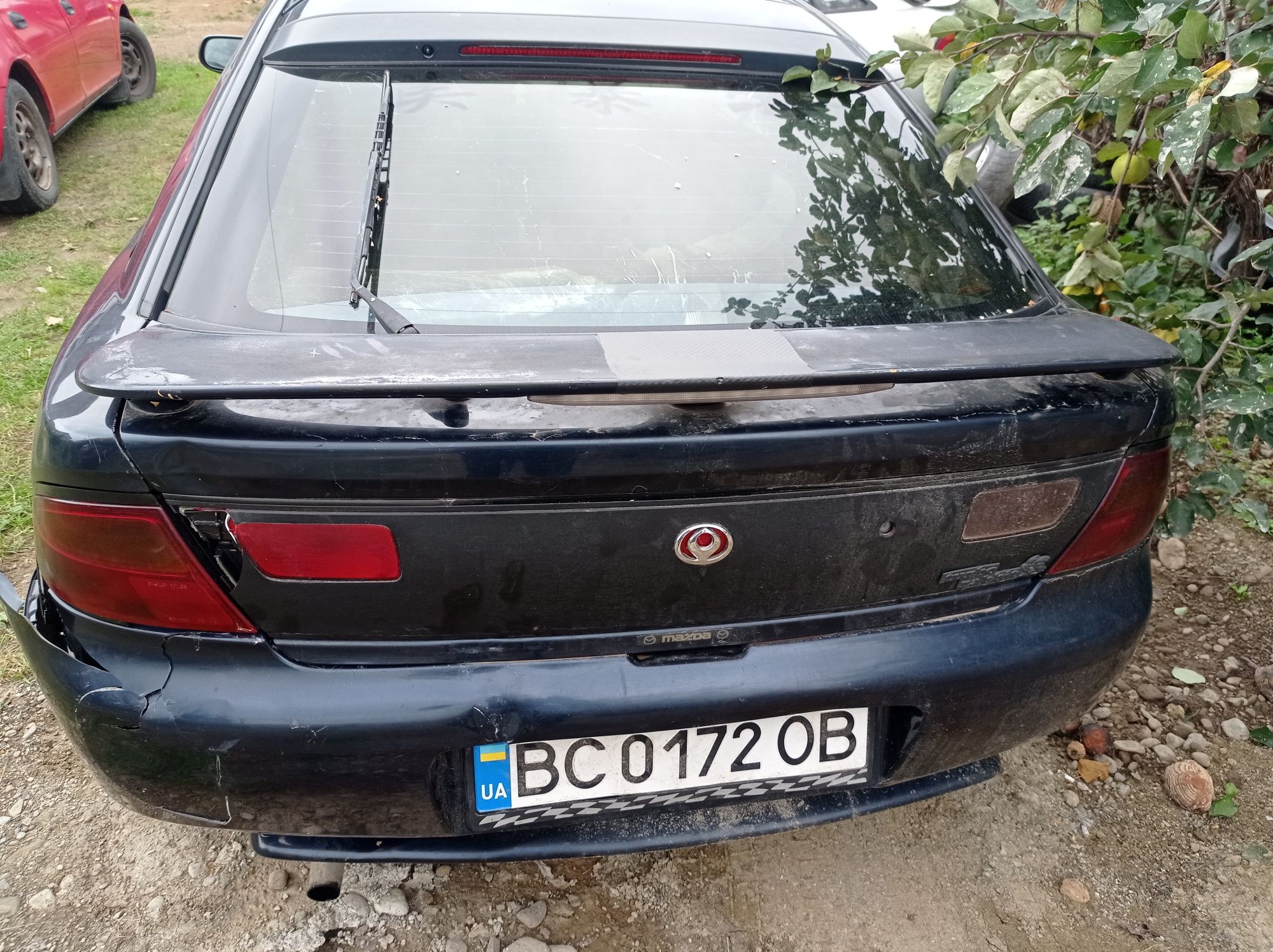 Mazda 323 ф ва 1.5 бензин.