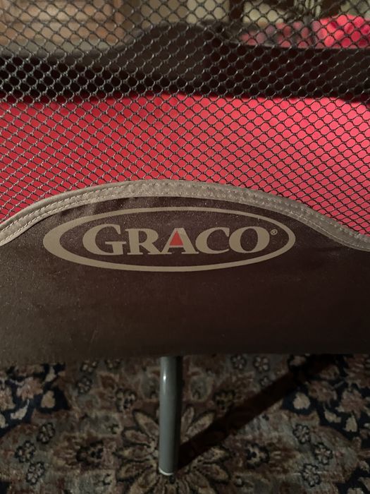Sprzedam łóżeczko turystyczne Graco