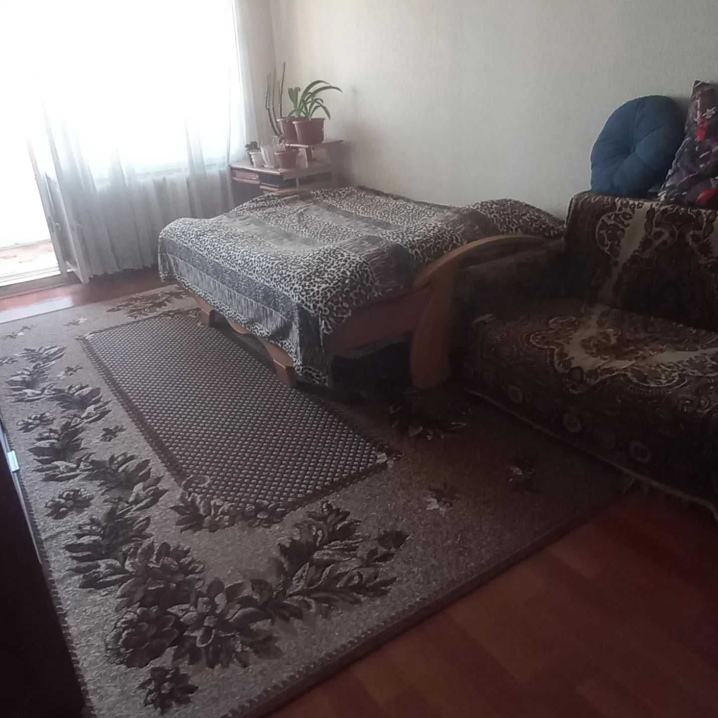 Сади 2к квартира можливий безготівковий розрахунок!