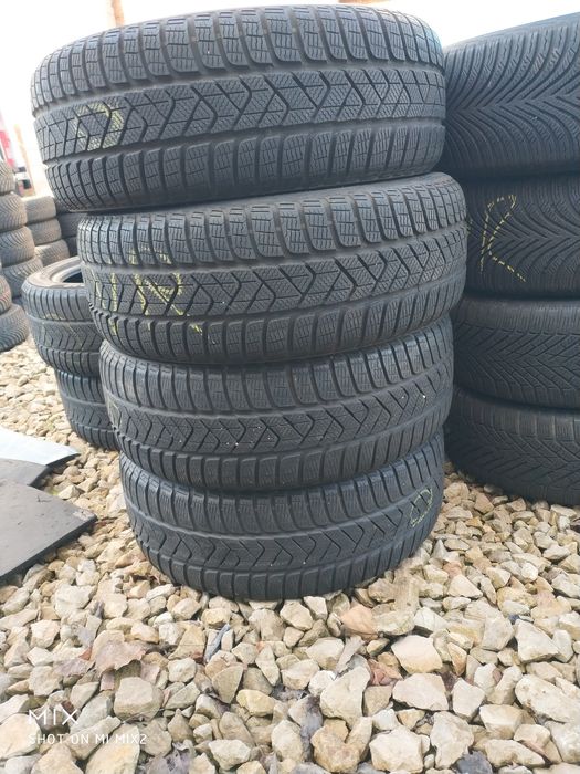 Opony Pirelli 215/55 r17 zimowe 17
