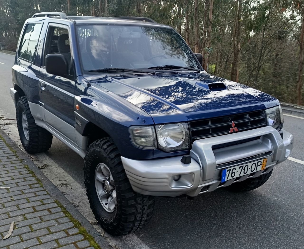 Mitsubishi Pajero 2.8 V20 Abas Largas Troca
