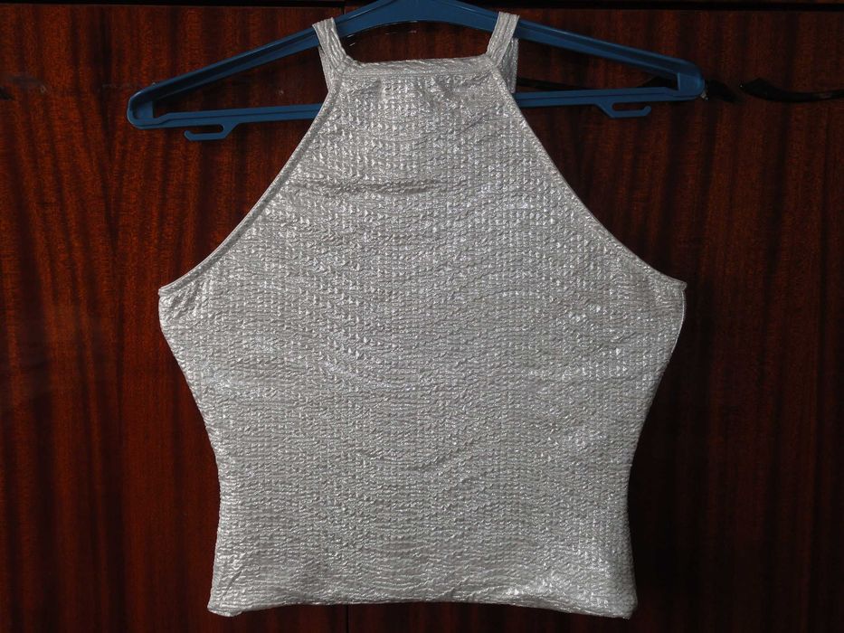 П-Блестящий стрейчевый топ «Cameo Rose»